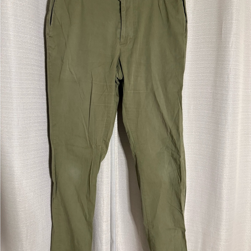 L’Estrange London Men's Olive Green Pants